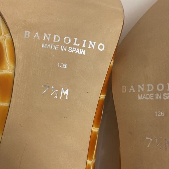 🦒🦒Unique Bandolino  Made in Spain Copper and White design!! - Picture 8 of 9